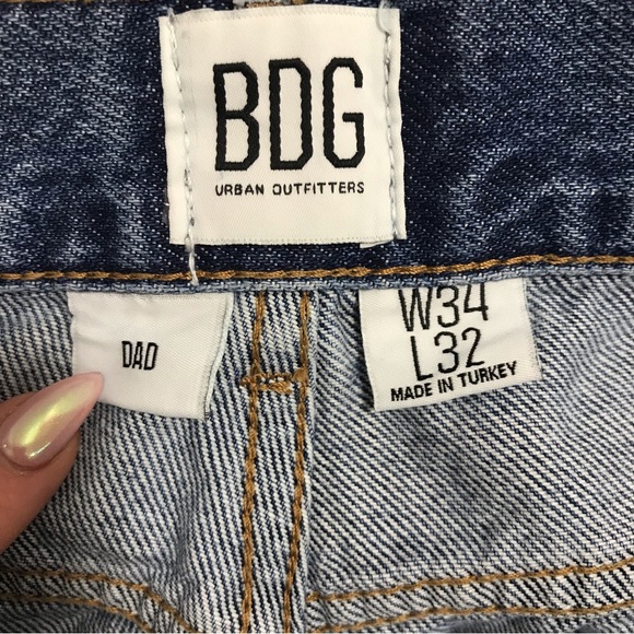 BDG Urban Outfitters Medium Wash Dad Slim Straight Leg Cropped Jean - Picture 8 of 11